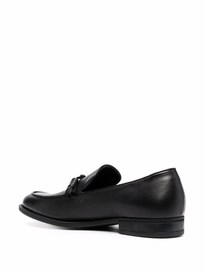Mocassino nero in pelle 