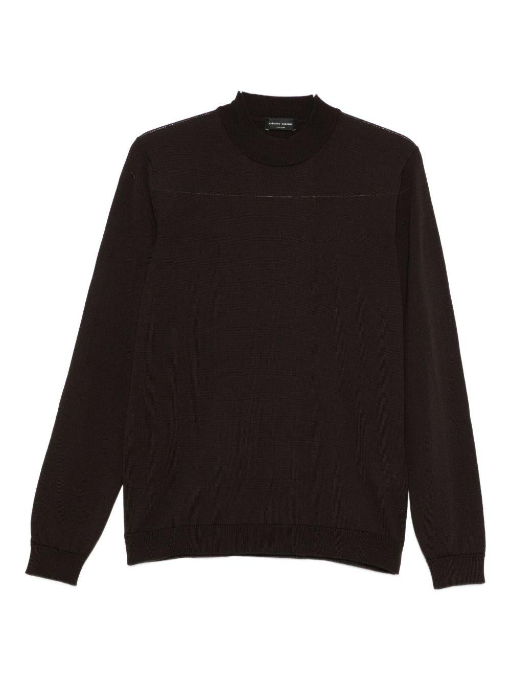 Maglione nero a collo alto 