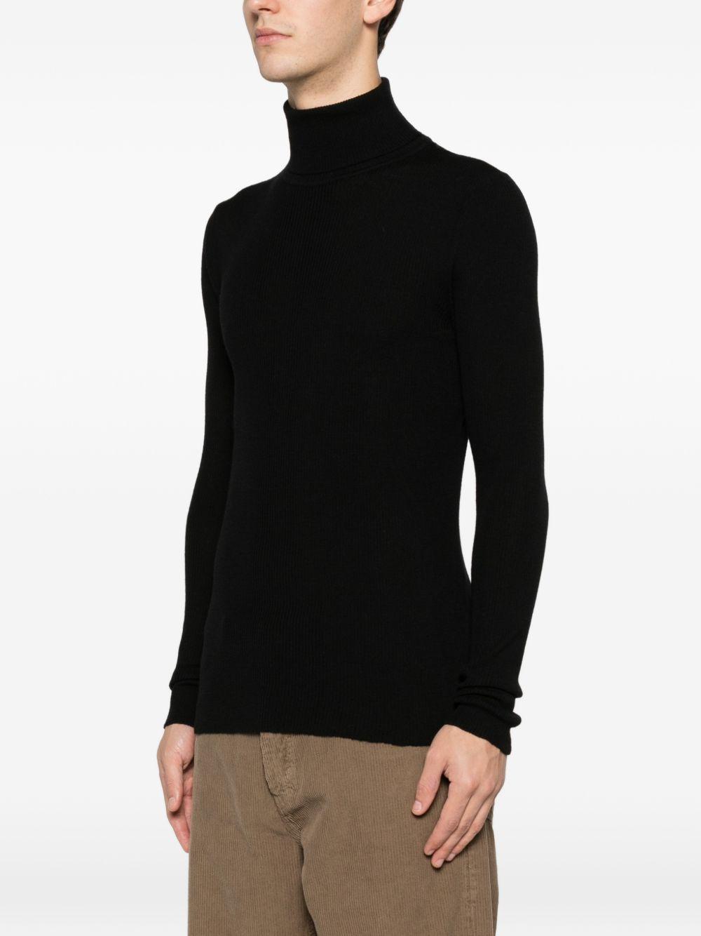 Maglione a collo alto nero 