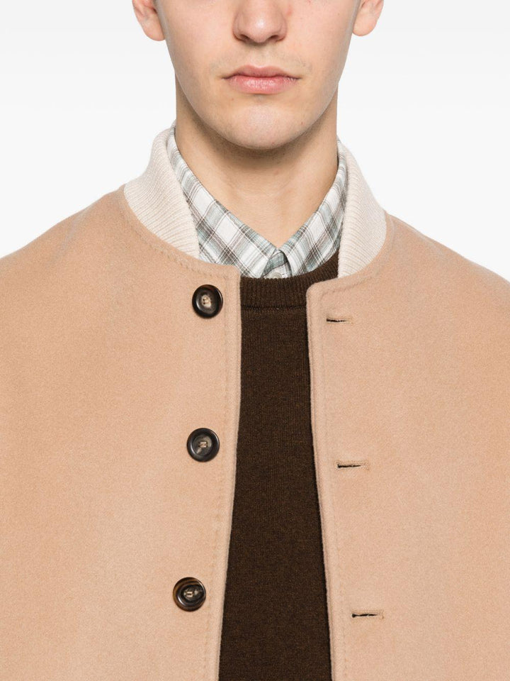 Bomber beige con bottoni 