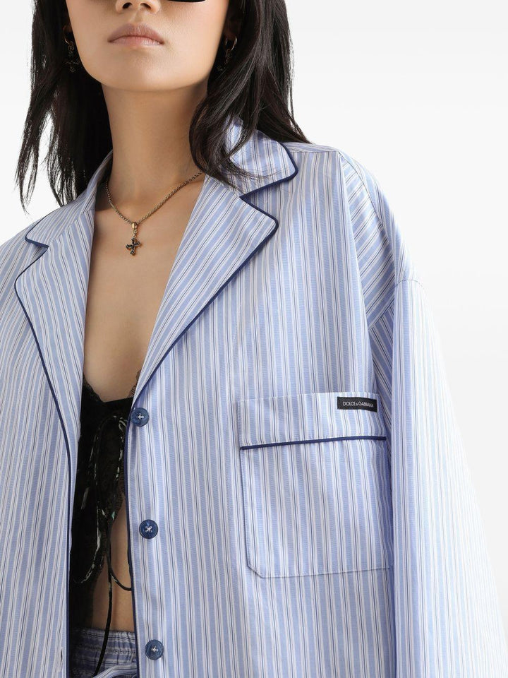 Camicia a righe con tasca 