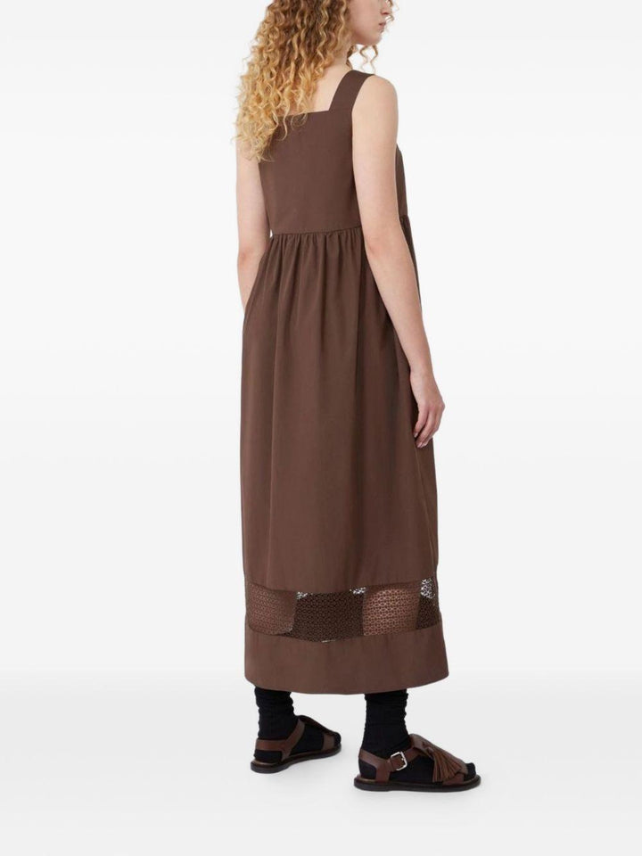 Abito smanicato Gola 