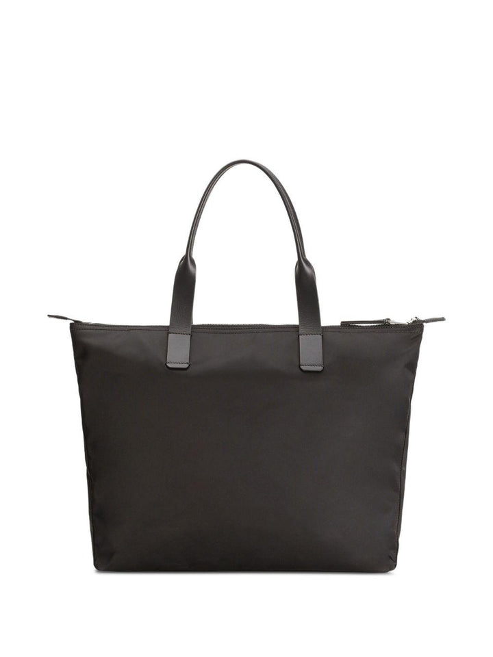 Borsa tote nera con placca logo e doppio manico 