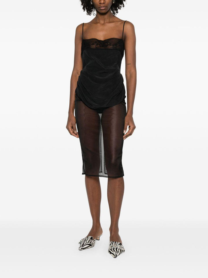 Top con pizzo 