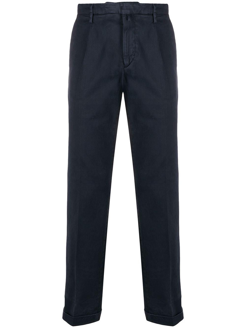 Pantaloni dritti con pieghe invertite 