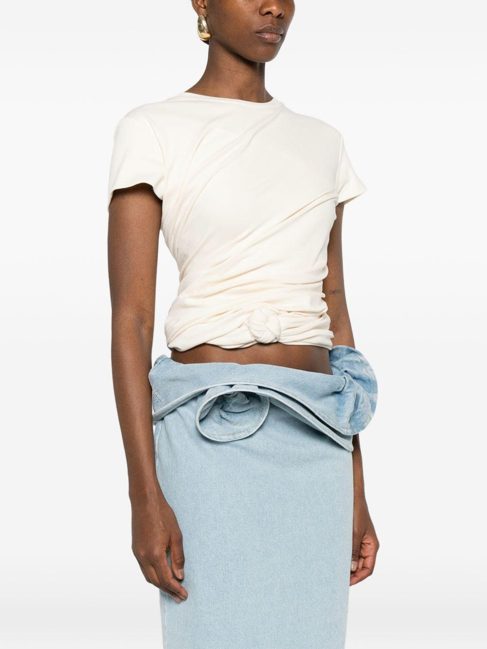 T-shirt con nodo 