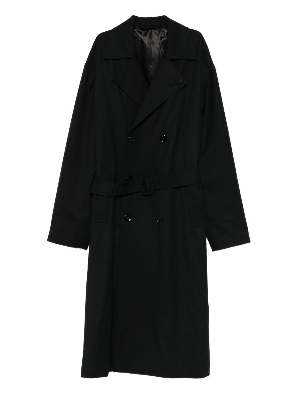 Cappotto doppiopetto nero con cintura 
