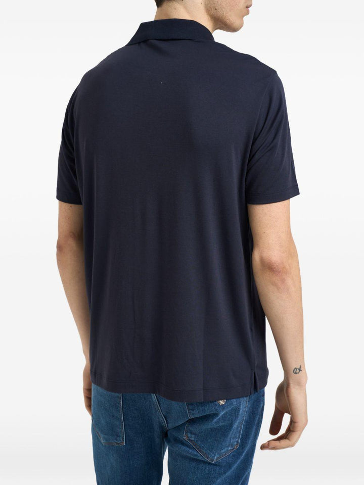 Polo blu con logo 