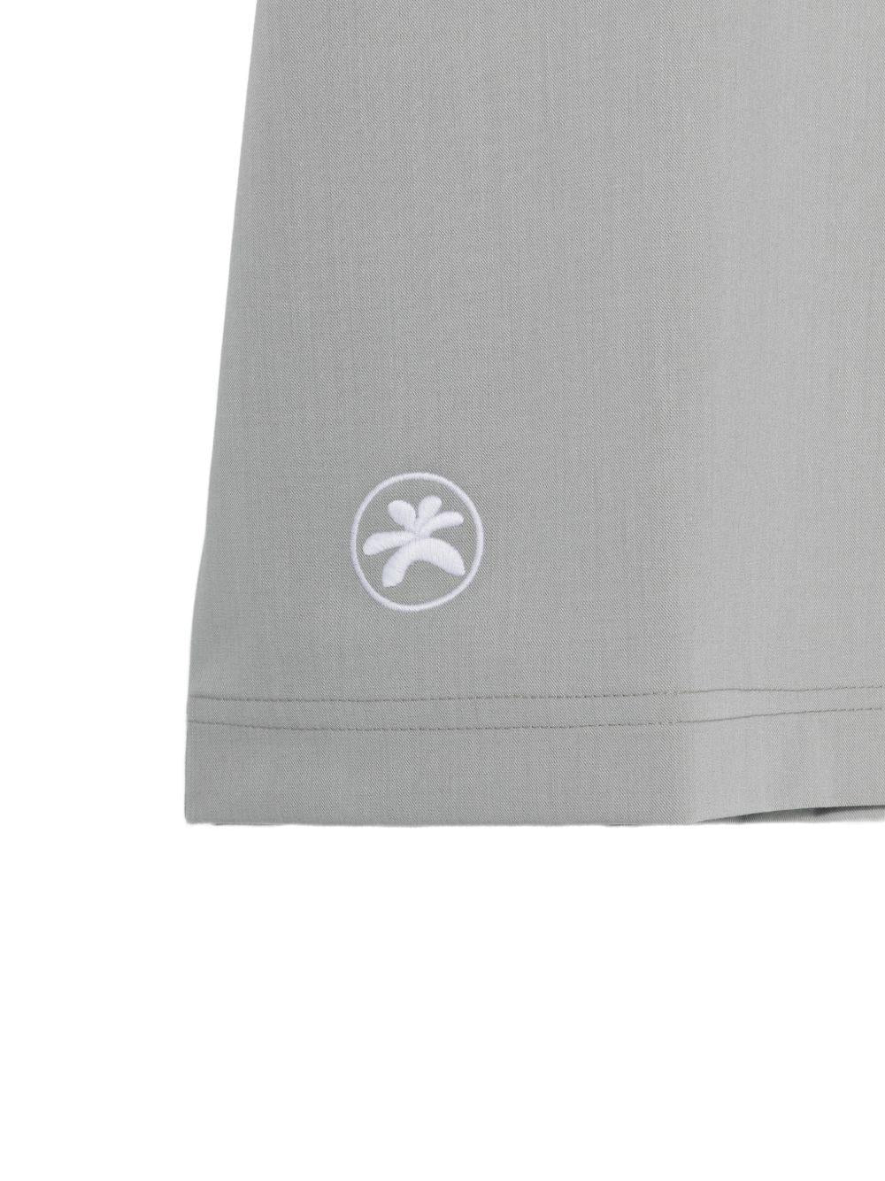 Camicia grigio chiaro con taschino 