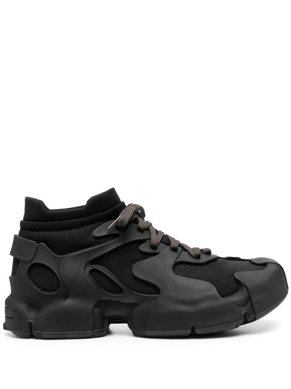 Tossu black high-top sneakers