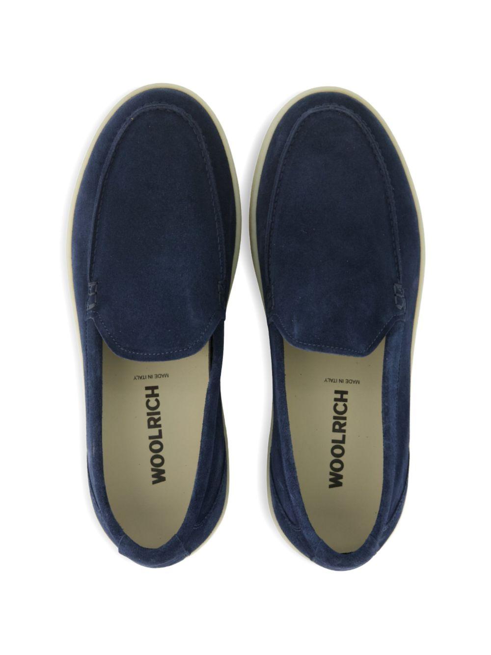 Mocassino blu in pelle scamosciata 