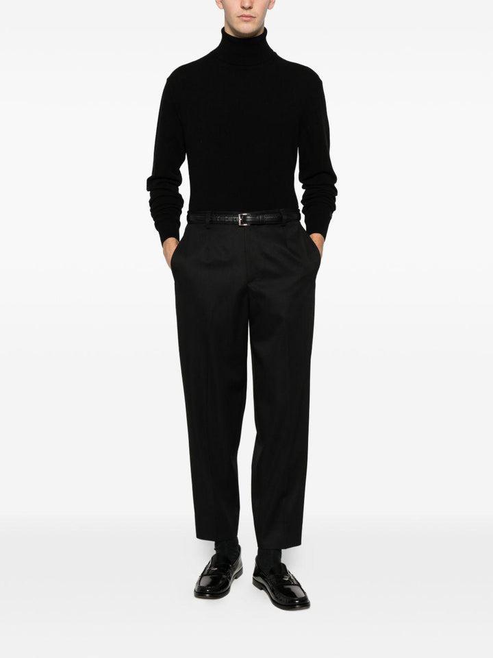 Maglione a collo alto nero 