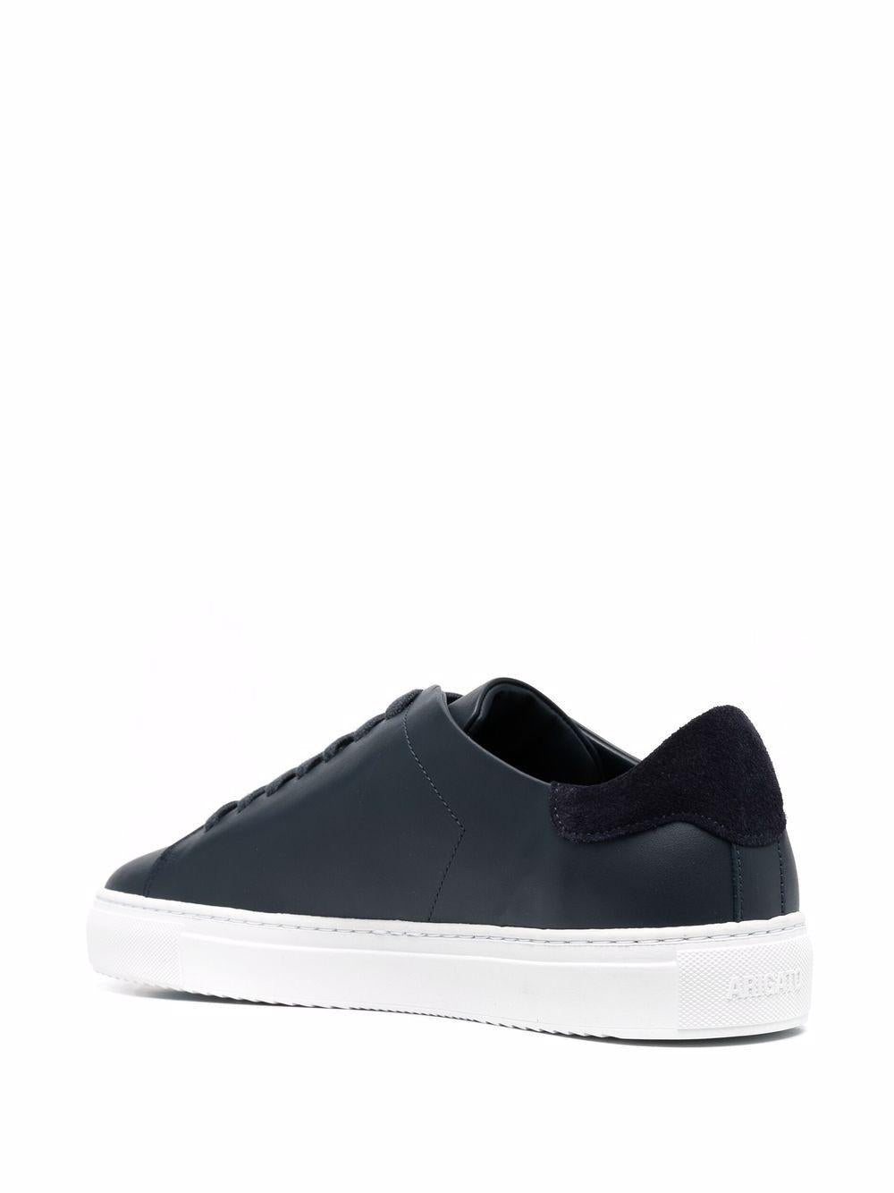Sneakers dark blu con lacci 
