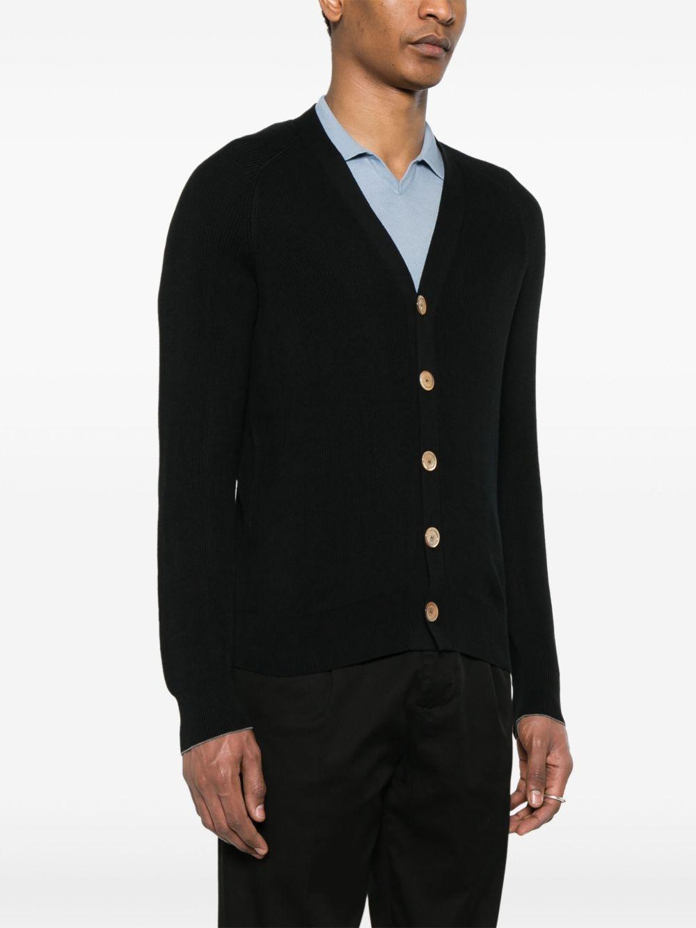 Cardigan nero con scollo a V 