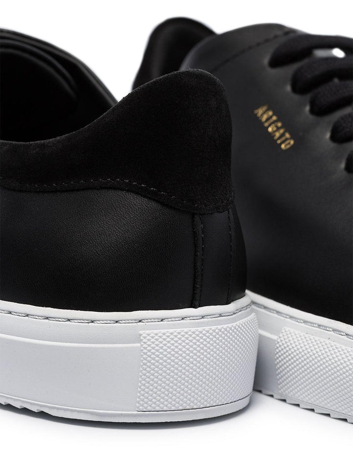 Sneakers con lacci nere 