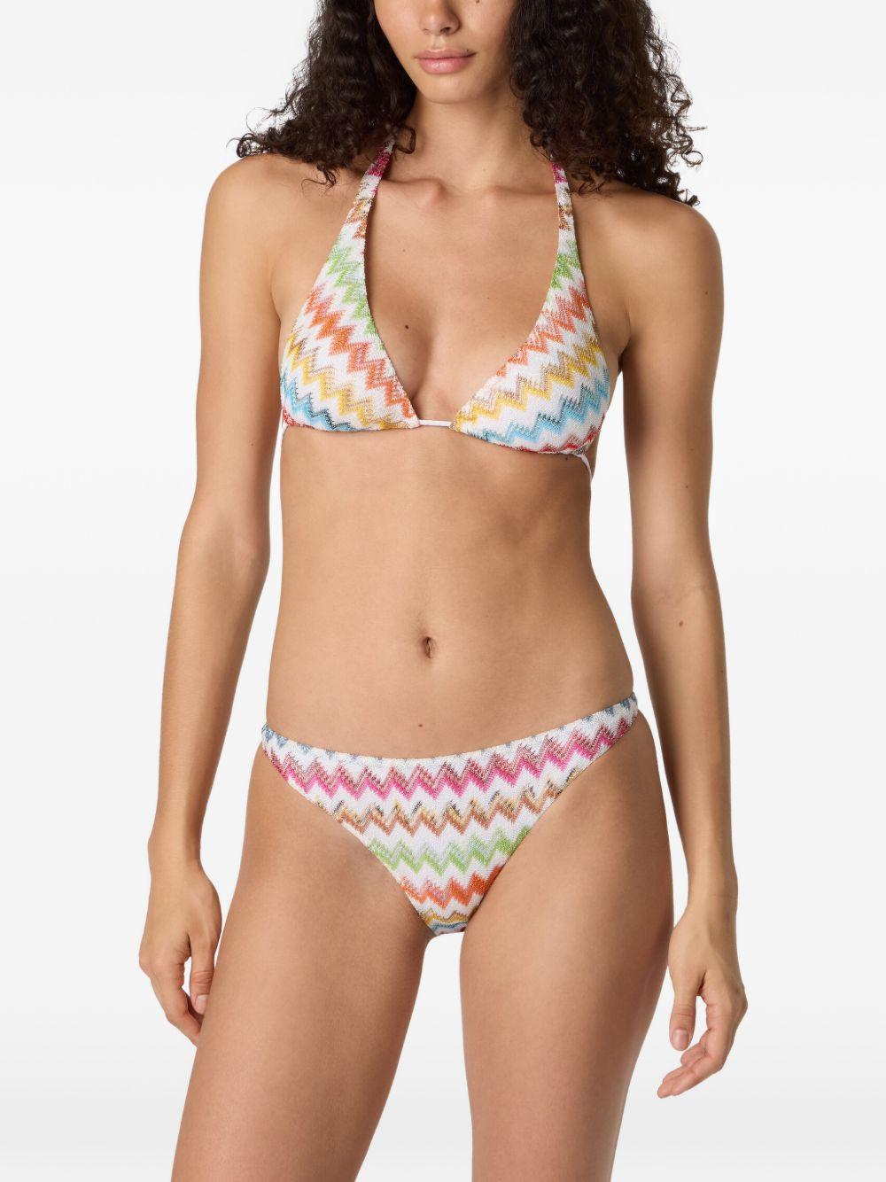 Bikini con motivo chevron 