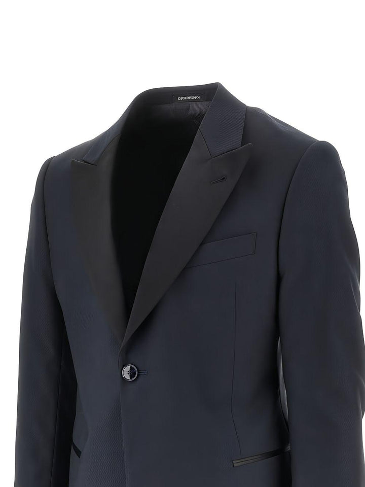 Smoking monopetto dark navy con revers a lancia 