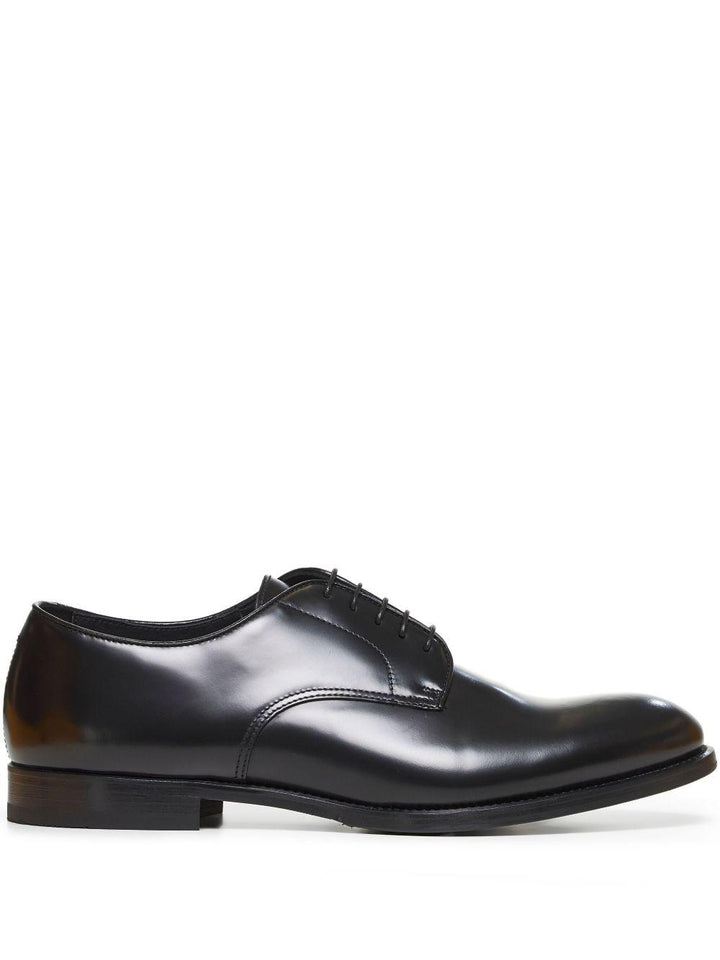 Derby stringate nere in pelle 