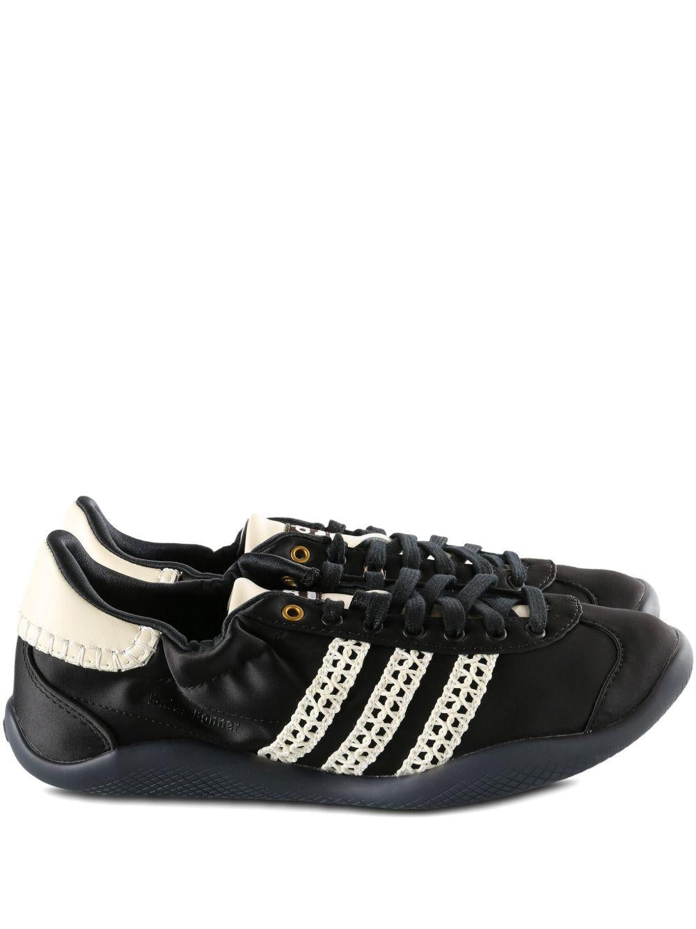 Sneakers Karintha nere 