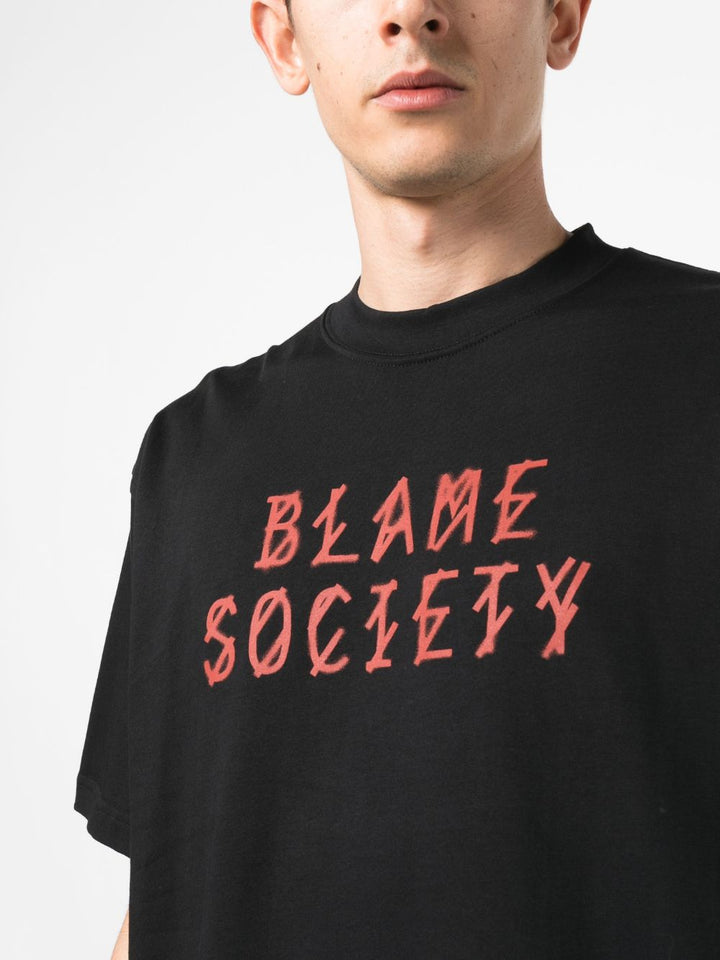 t-shirt nera blame society