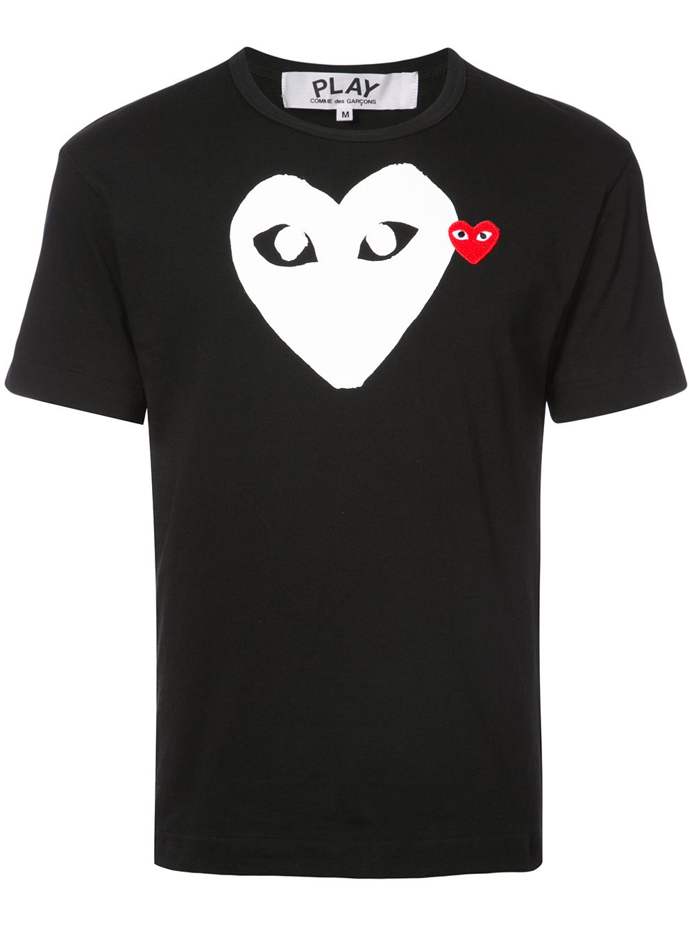 t-shirt con cuore bianco