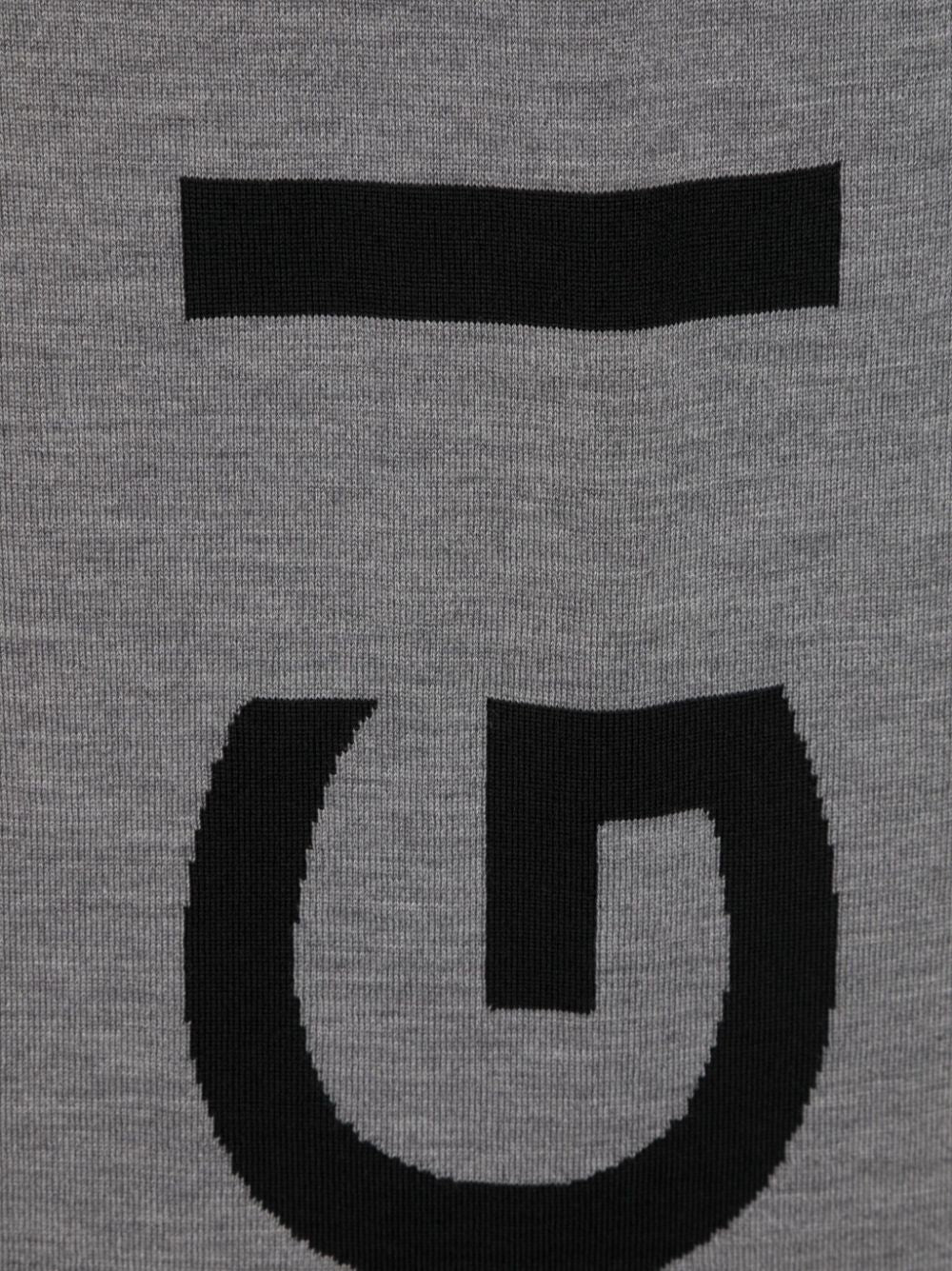 sciarpa grigia con logo