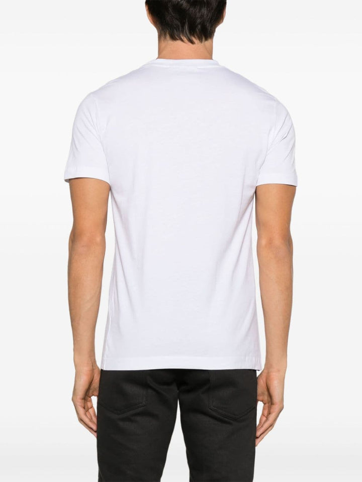 white gary t-shirt with studs