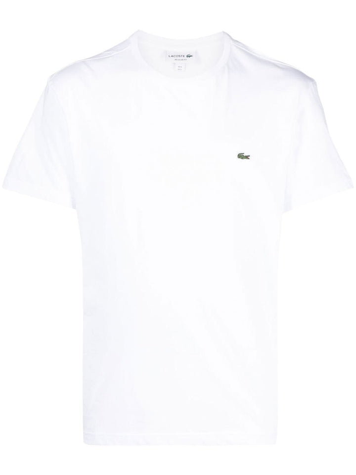 basic white t-shirt