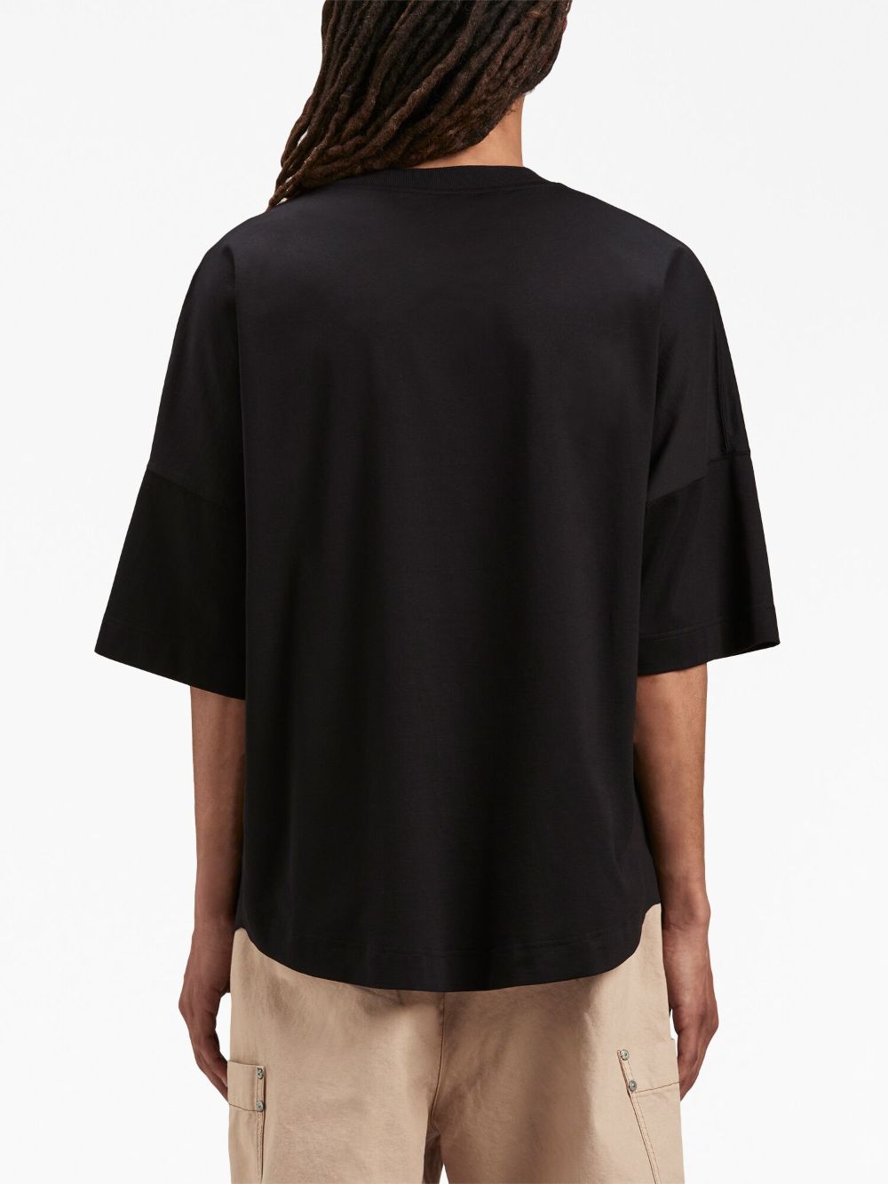 oversize black t-shirt
