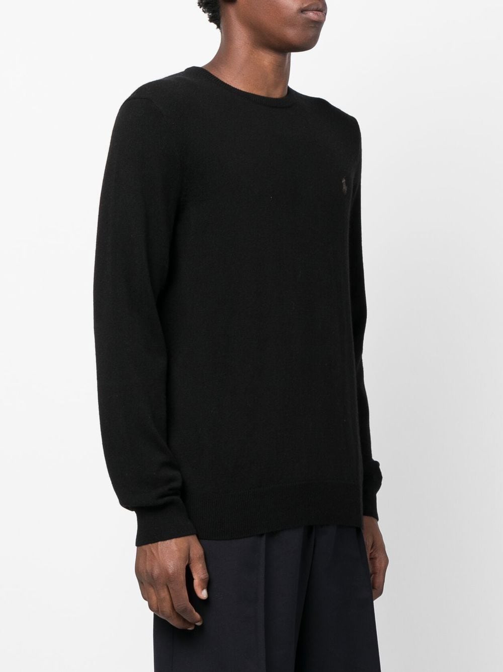 maglione nero con logo