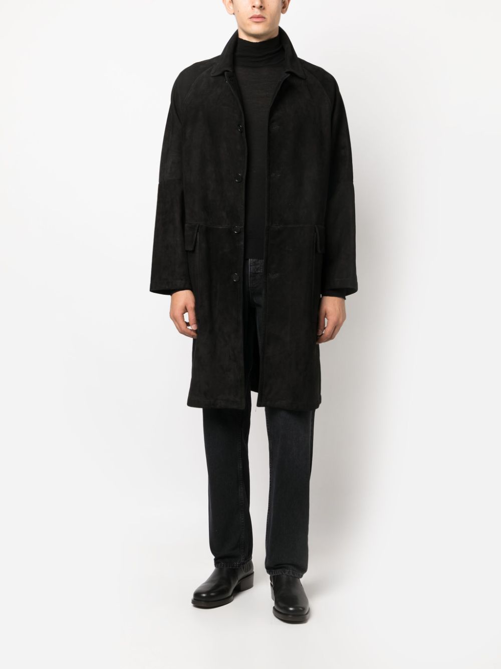 cappotto in camoscio nero