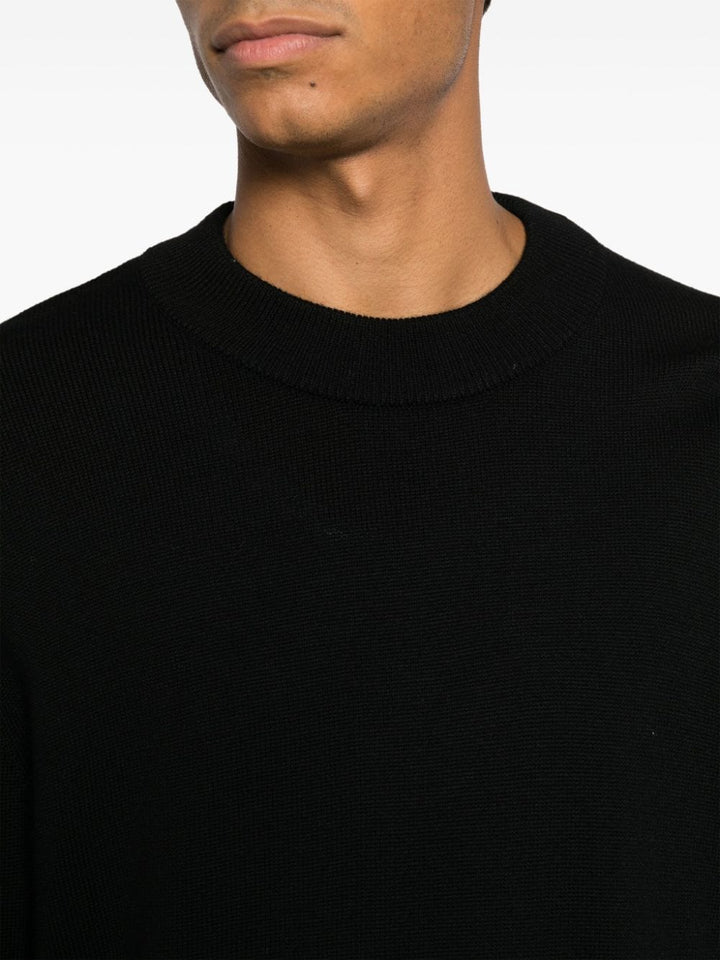 maglione nero in lana merino