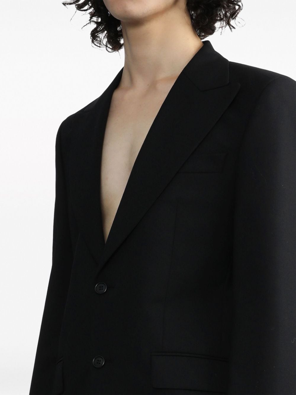 black single breasted blazer