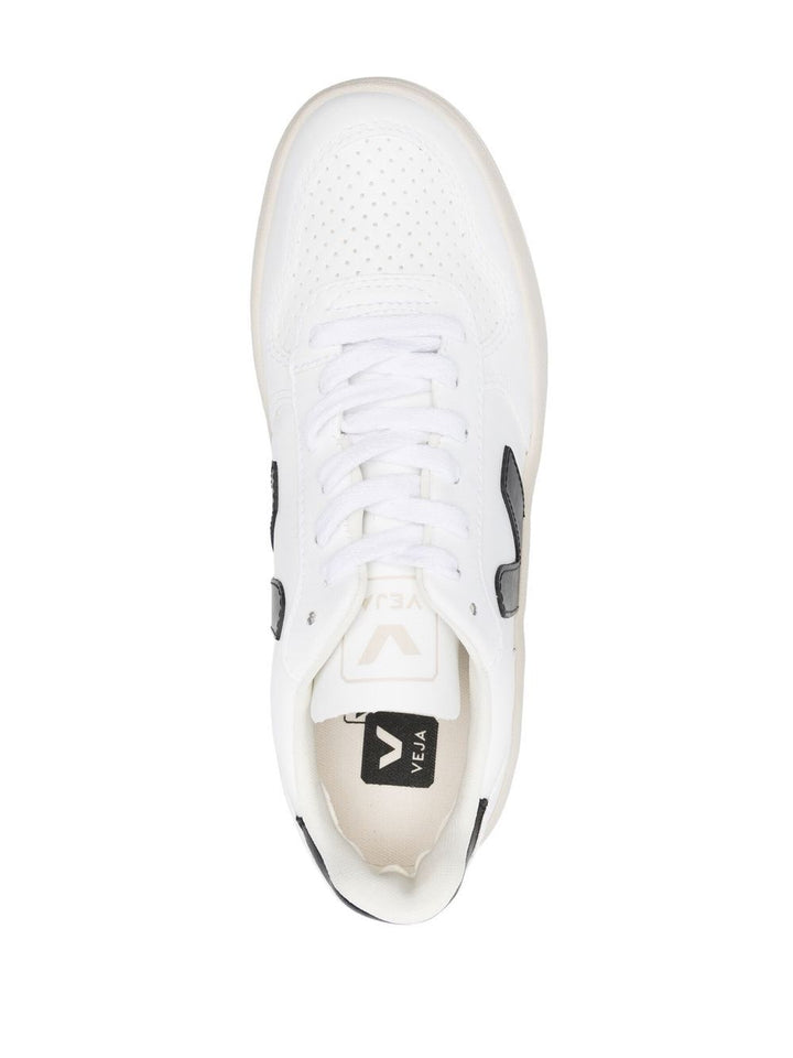 sneaker urca bianca con logo nero